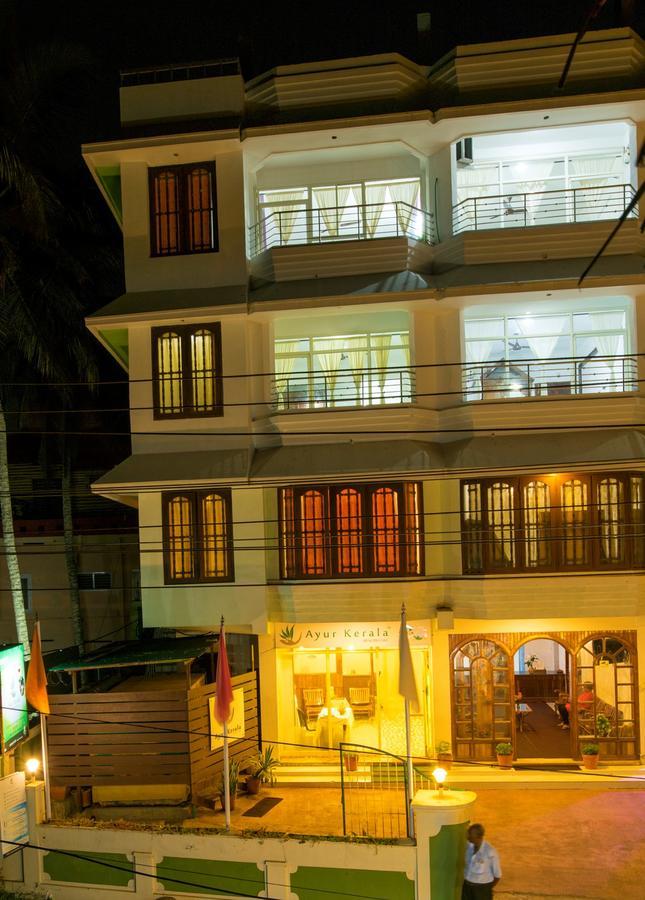 Surya Beach Resort Kovalam Exterior photo